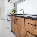 Avgoustidis Apartament *